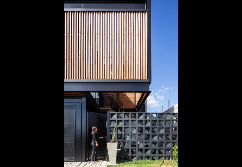 casa-torto-tagua-arquitetura-tijolo-ecologico-solo-cimento-estrutura-metalica (11)