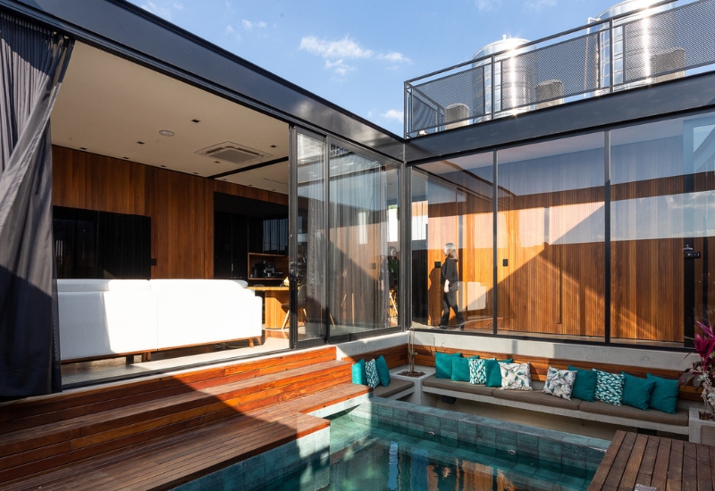 casa-torto-tagua-arquitetura-tijolo-ecologico-solo-cimento-estrutura-metalica (9)